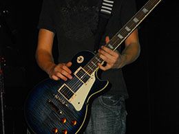 Blurred Lines, by Robin Thicke - guitarplayerbox - Músicas fáceis de violão para iniciantes. As melhores músicas para aprender no violão